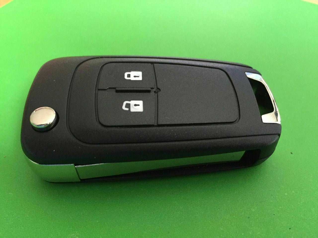 Fits Vauxhall Insignia Astra 2 Button Remote Flip Car Key Fob