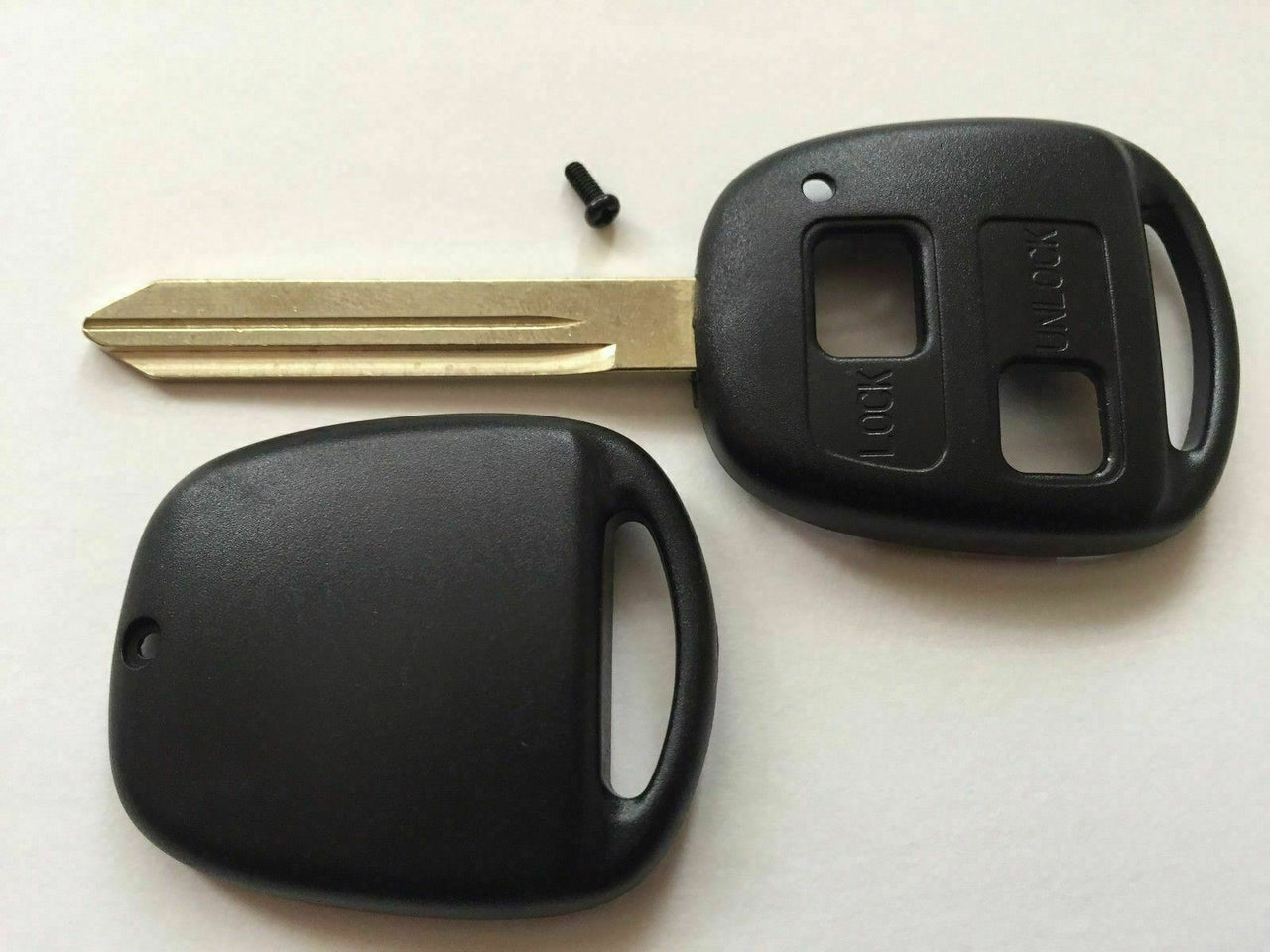 Fits Toyota Avensis Corolla Yaris 2 Button Remote key Shell Case & Blade TOY47